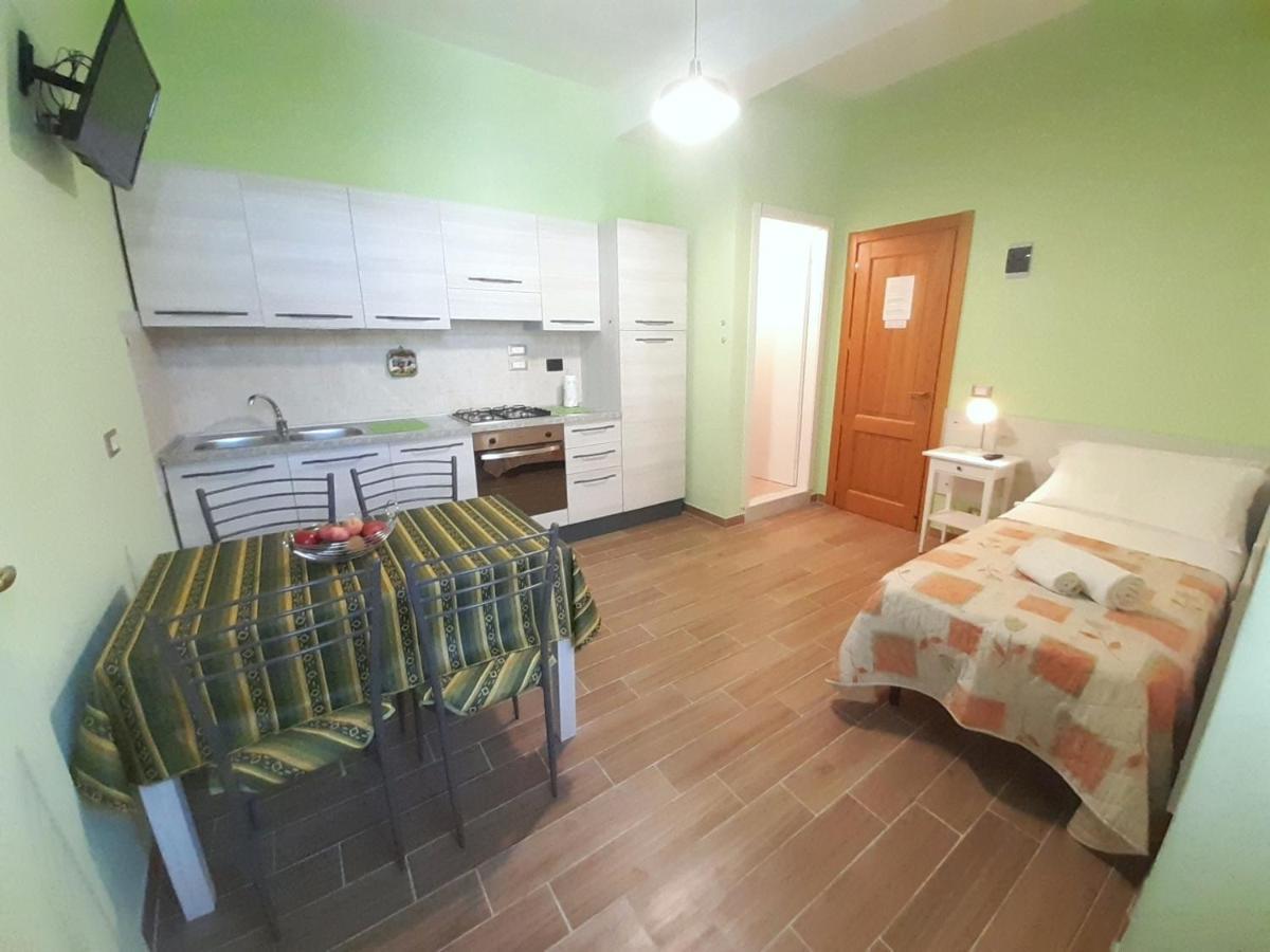 Torino Central-- Rooms And Apartments - Alba Екстериор снимка