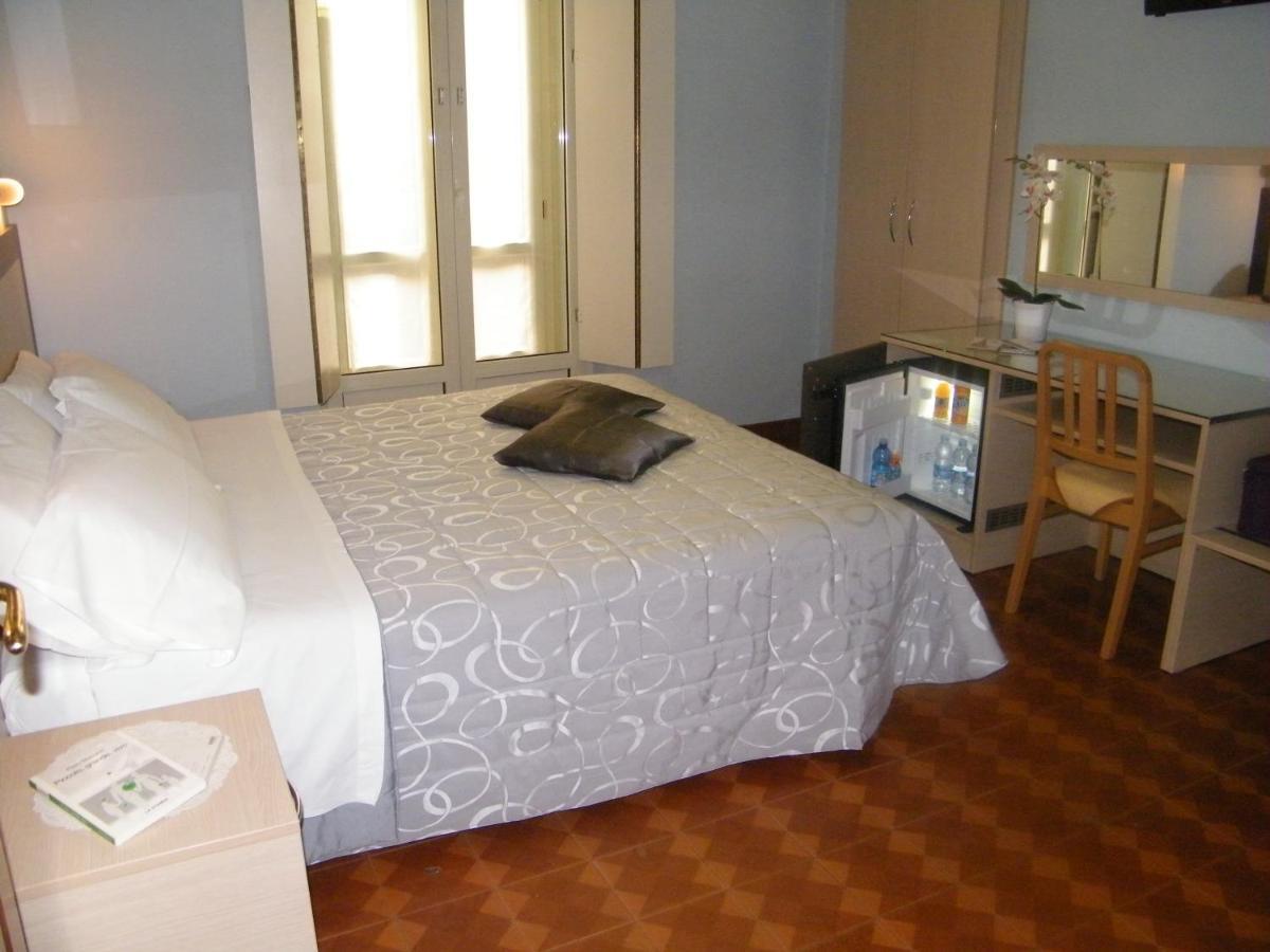 Torino Central-- Rooms And Apartments - Alba Екстериор снимка